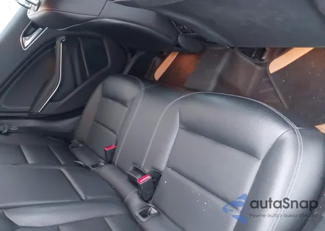 2017 Mercedes-Benz Gla 250 4Matic из США, поврежденный, VIN WDCTG4GB3HJ327354